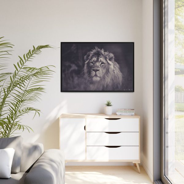 88289-618.jpg Close Up Shot of a Lion's Face in Black and White Framed Canvas