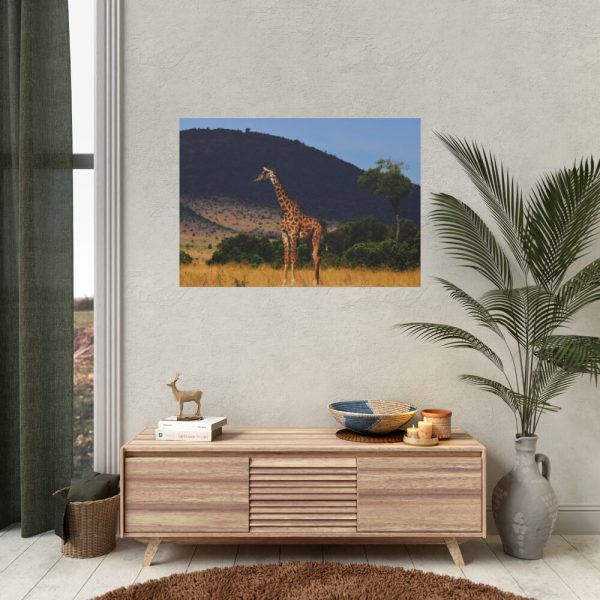 92408-403.jpg Giraffe in Savanna Poster