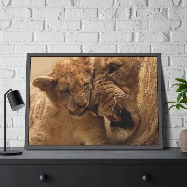 93854-63.jpg Lion Family Framed Poster