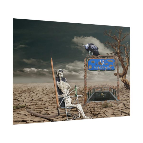 101875-582.jpg Composing Metro Desert Grim Poster