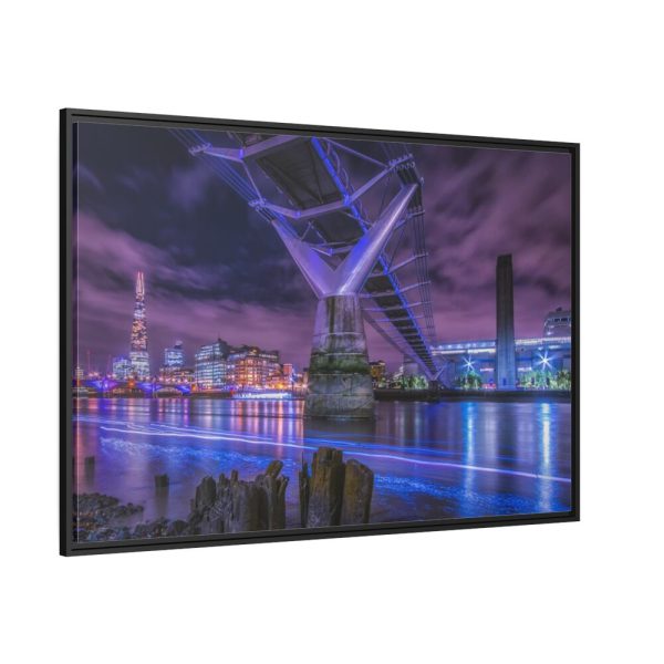 88289-1301.jpg Bridge in London Framed Canvas