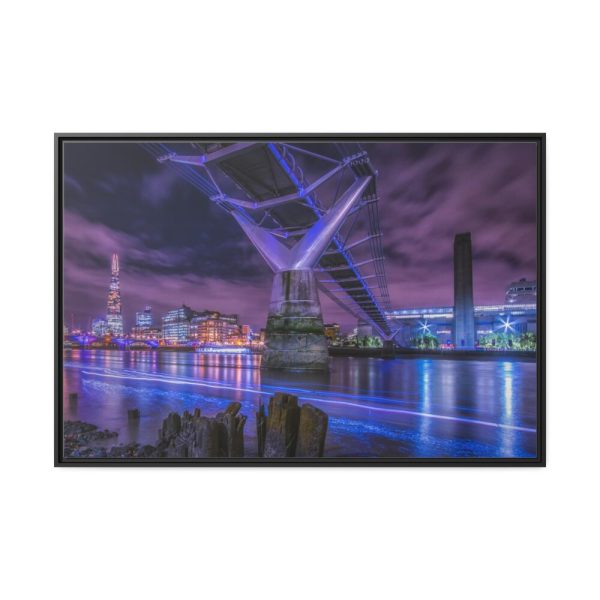 88289-1302.jpg Bridge in London Framed Canvas