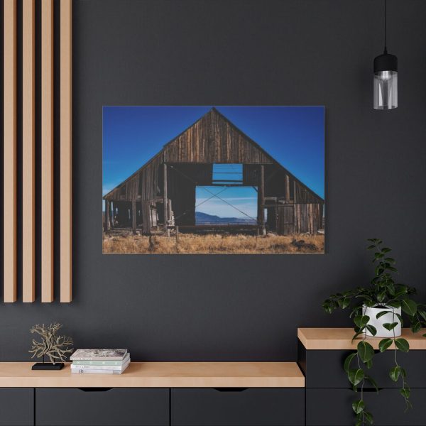 91638-1281.jpg Barn Old Weathered Wooden Standard Canvas