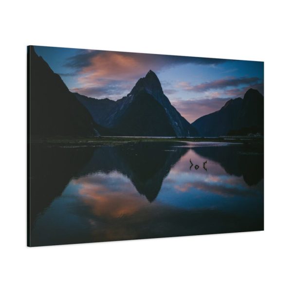 91638-555.jpg Milford Sound New Zealand Standard Canvas