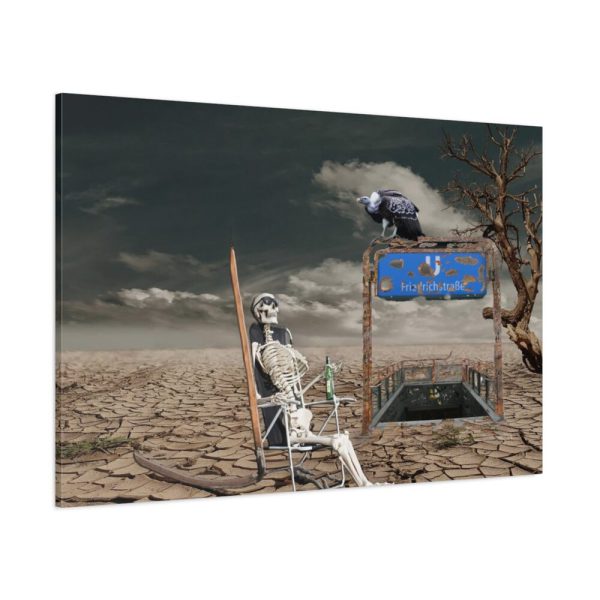 91638-725.jpg Composing Metro Desert Grim Standard Canvas