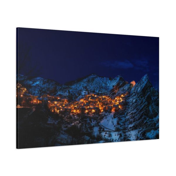 Winter Standard Canvas