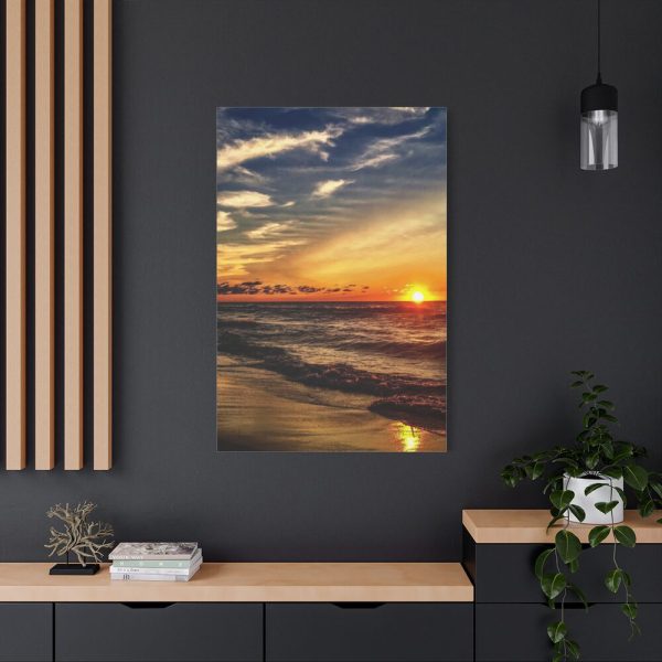91655-163.jpg Beautiful Sunset Above the Ocean Standard Canvas