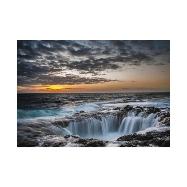92408-902.jpg Waterfalls under the Sky Poster