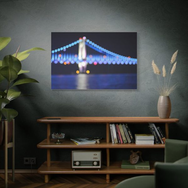 91638-364.jpg Blur Bridge Standard Canvas