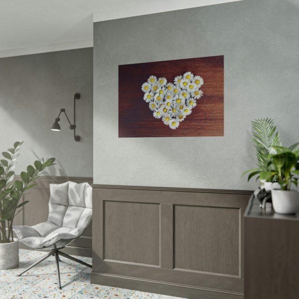 101875-361.jpg White Daisy in Heart Shape Poster