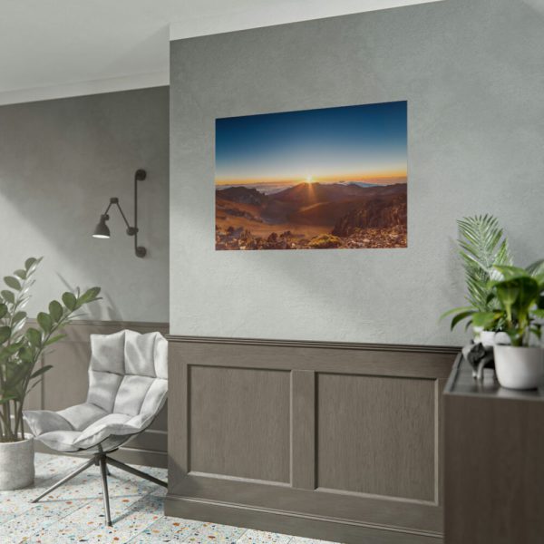 101875-516.jpg Valley of Red Rocks Poster