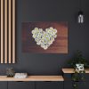 91638-348.jpg White Daisy in Heart Shape Standard Canvas