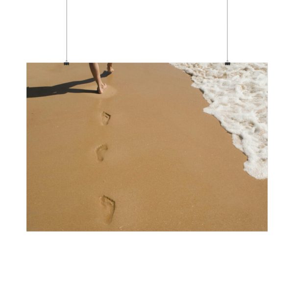 92409-648.jpg Free Foot Prints on the Beach Poster