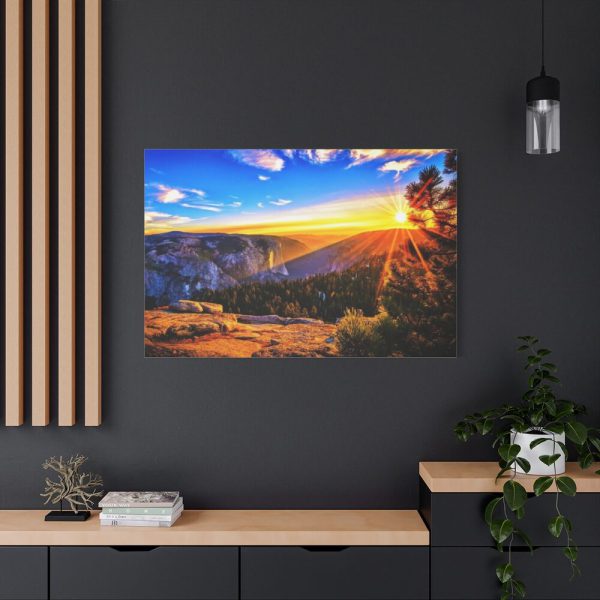 91638-400.jpg Sunrise in the Mountains Standard Canvas