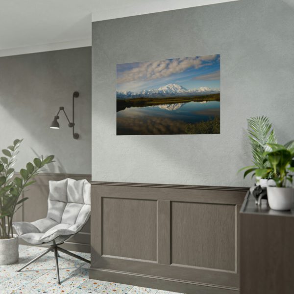 92408-569.jpg Mountain Reflected in Lake Poster