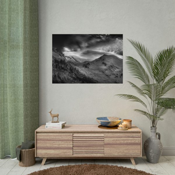 92408-623.jpg Mountain in Black and White Poster