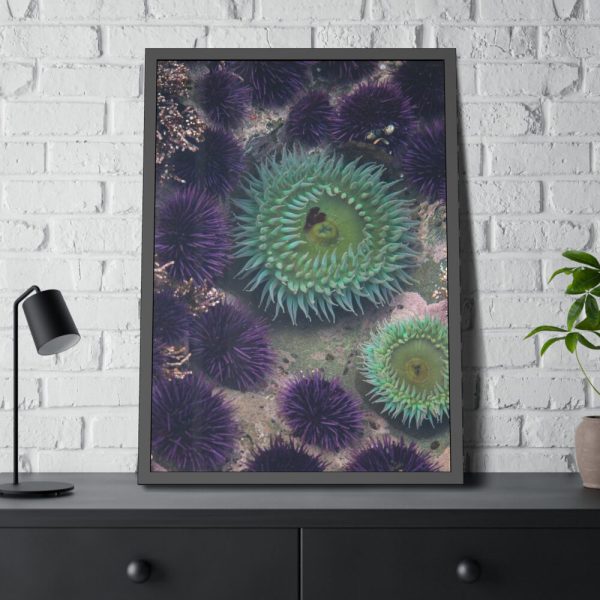 93831-11.jpg Underwater World Framed Poster