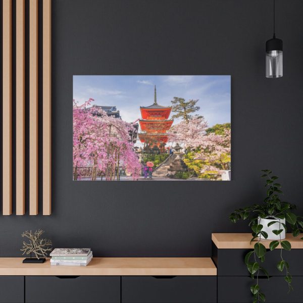 91638-248.jpg Cherry Blossom in Tokio Standard Canvas