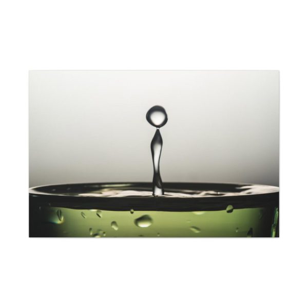 91638-517.jpg Water Droplets Standard Canvas