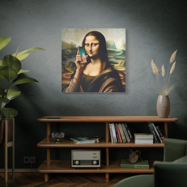 101419-339.jpg Mona Lisa Talking on a Smartphone Standard Canvas