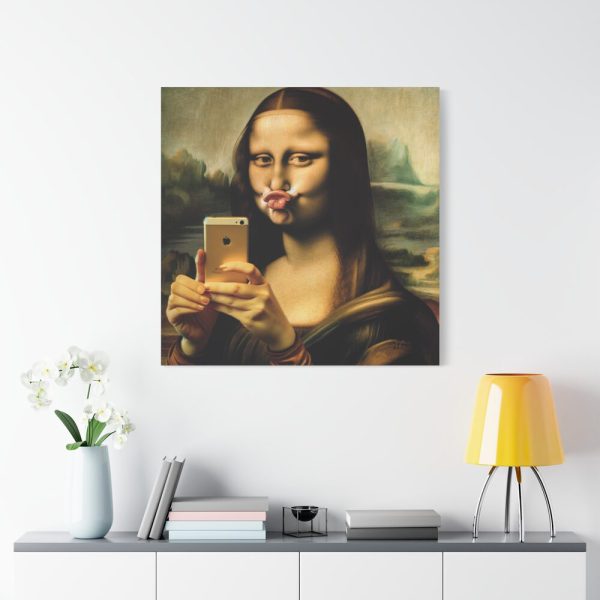 101419-362.jpg Mona Lisa Making a Duckface Standard Canvas