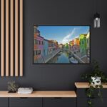 Free Case Colorate Burano in Venice Framed Canvas - Image 5