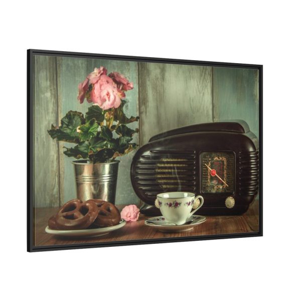 88289-280.jpg Vintage Retro Radio Framed Canvas