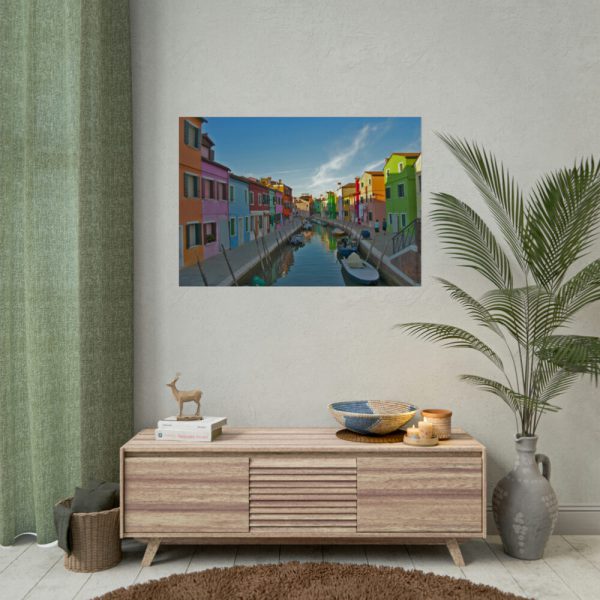 92409-13.jpg Free Case Colorate Burano in Venice Poster