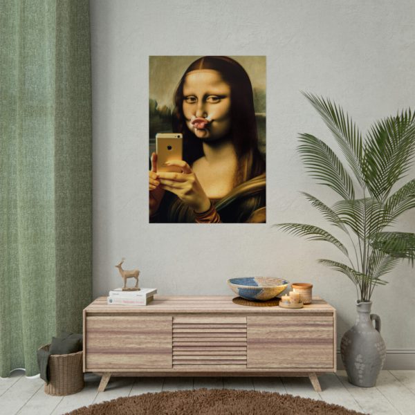 92411-478.jpg Mona Lisa Making a Duckface Poster