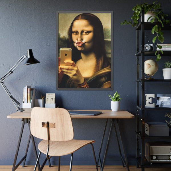 93830-334.jpg Mona Lisa Making a Duckface Framed Poster