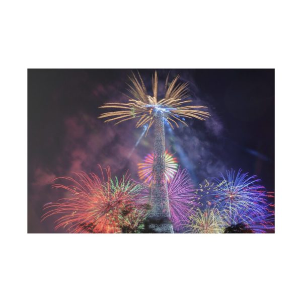 82227-17.jpg Fireworks at Eiffel Tower, Paris Standard Canvas