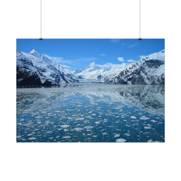 92408-476.jpg Ice in the Ocean Poster