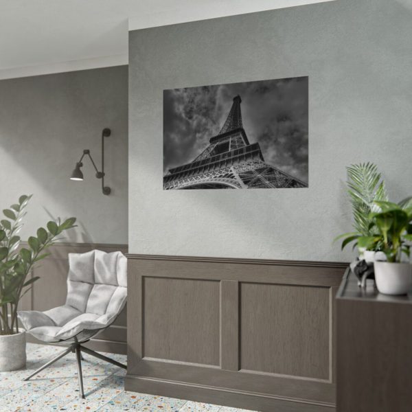 92408-49.jpg Gray Image of Eiffel Tower, Paris Poster
