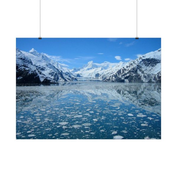 92409-476.jpg Ice in the Ocean Poster