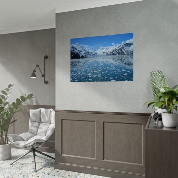 92409-479.jpg Ice in the Ocean Poster