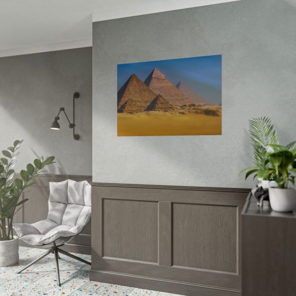 8764227995865077820_2048.jpeg The Great Pyramid of Giza Poster